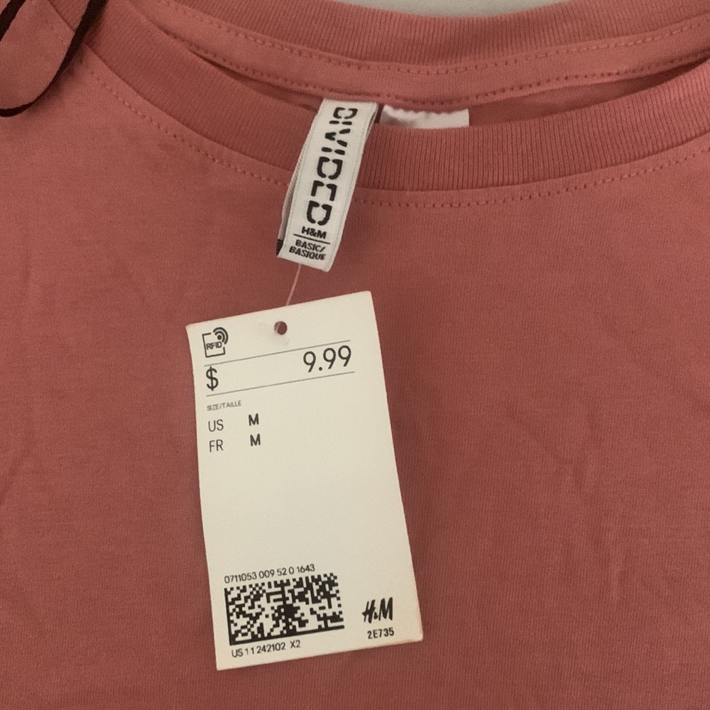 H&M tshirt - Picture 2 of 3